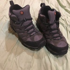 Men’s hiking boots